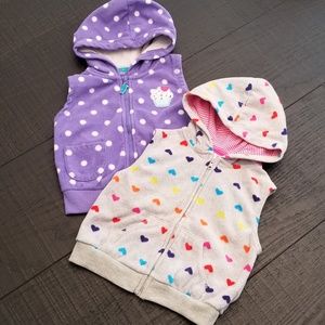 💗 Set of 2 Hooded Vests